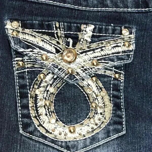 Earl Jean Shorts Bling Embroidered Whiskered Mid Rise Roll Cuff sz 10 blue